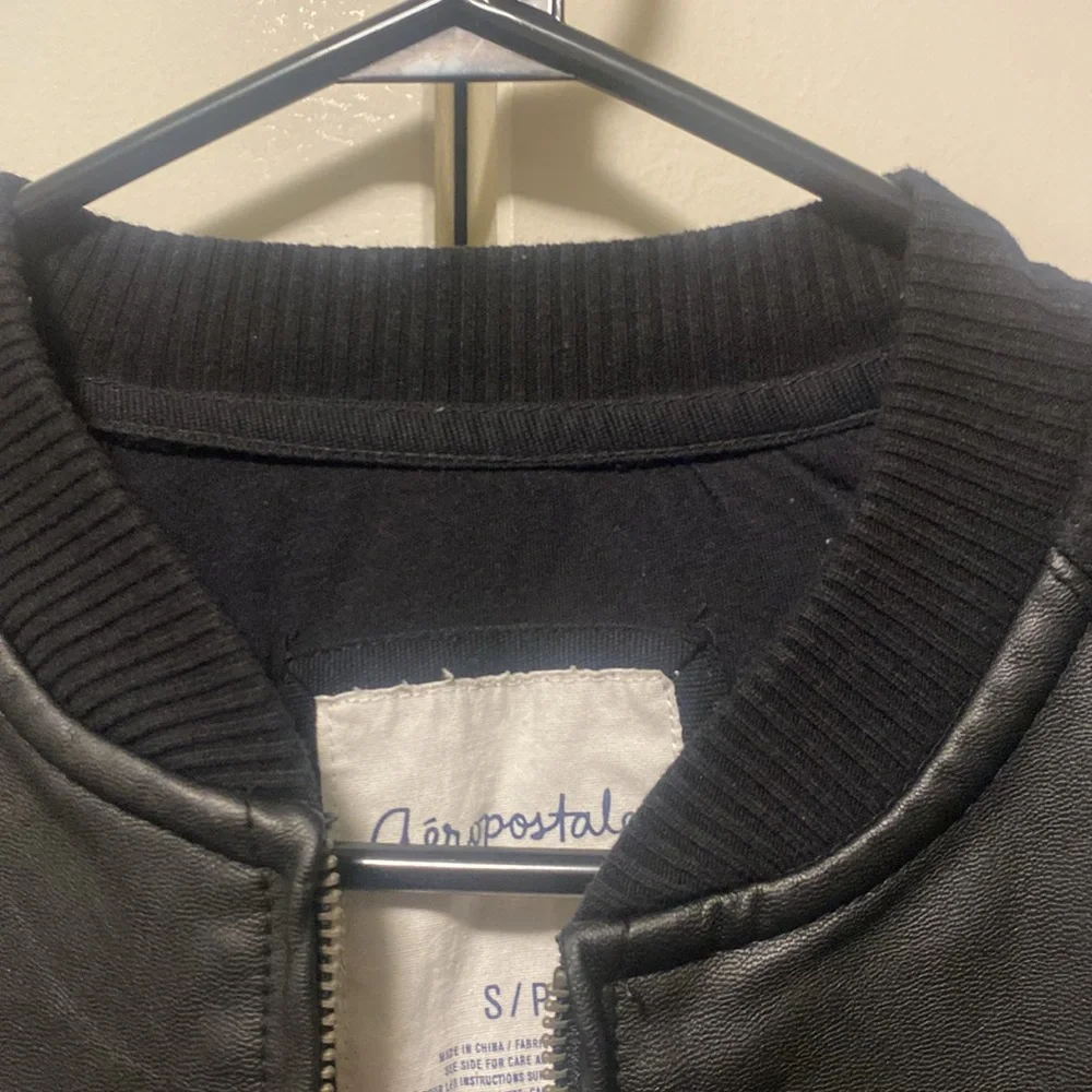 Jacket - Picture 5 of 5